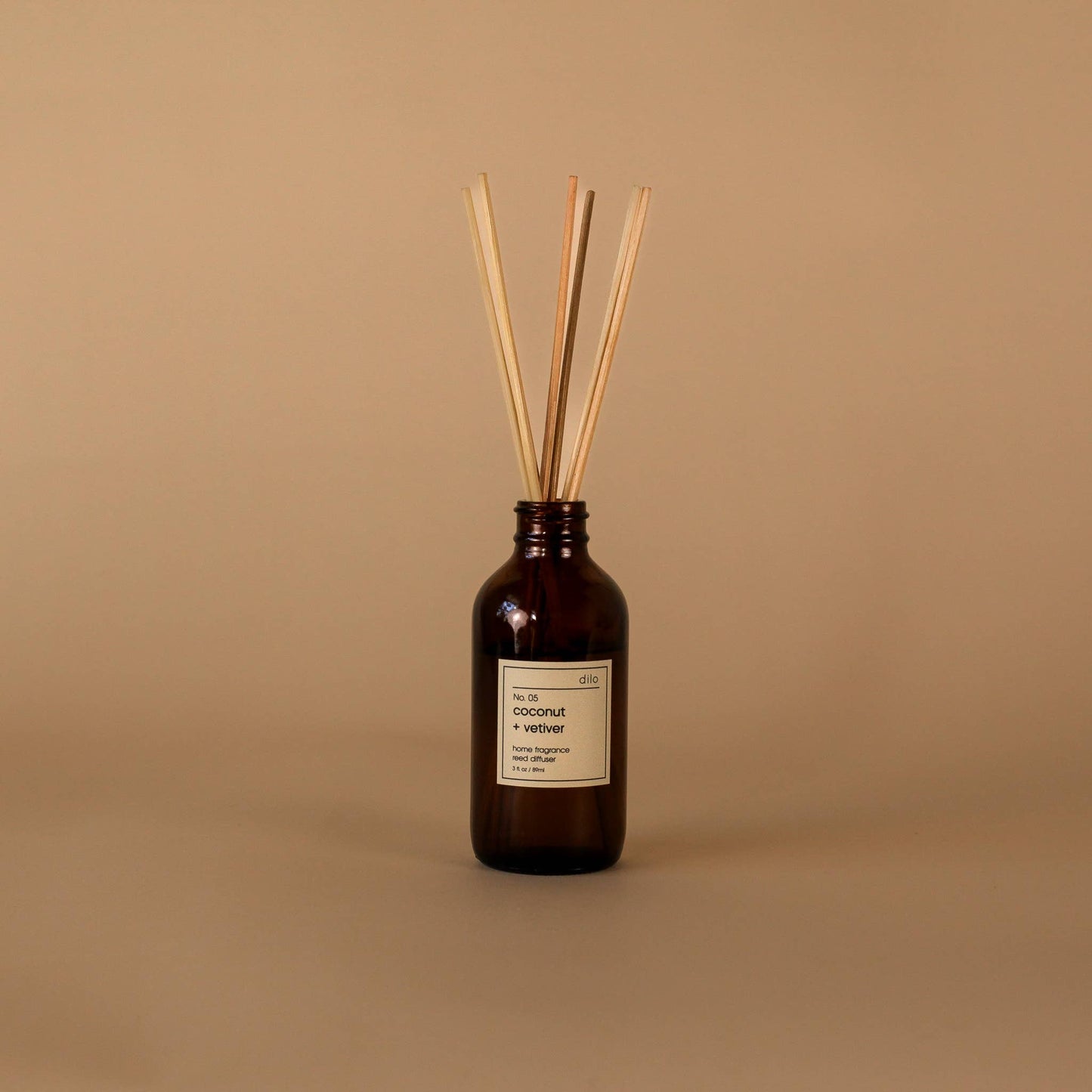 dilo - No. 05 Coconut + Vetiver Reed Diffuser